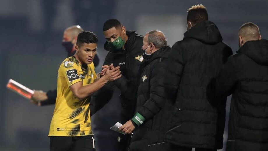 A crónica do Famalicão-Moreirense, 0-2: uma cara lavada e outra sem jeito 