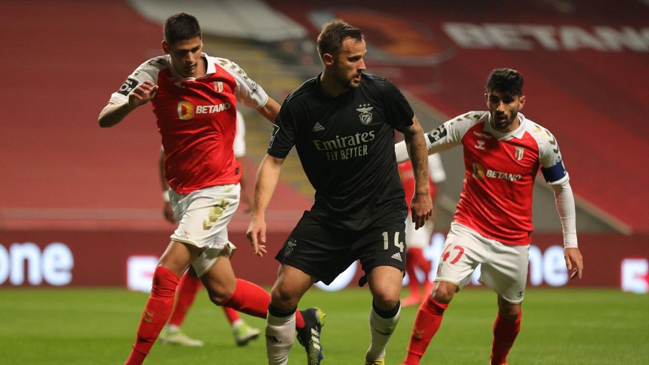 Seferovic valeu 14 pontos