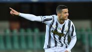 3. Cristiano Ronaldo (desportista) - 889 mil dólares (758 mil euros)