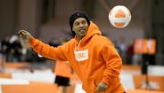 31. Ronaldinho (ex-desportista) - 238 mil dólares (203 mil euros)