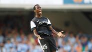 17. Fabrice Olinga (Málaga, vs. Celta de Vigo - 2012/13), 16 anos, 3 meses e 6 dias