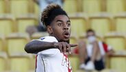 9. Willem Geubbels (Lyon, vs. Dijon - 2017/18), 16 anos, 1 mês e 7 dias