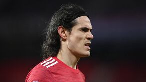 Mark Hughes: «O Manchester United precisava do Cavani de há cinco anos»