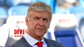 Arsène Wenger projeta revolução no futebol: até a limitação dos cabeceamentos sugeriu