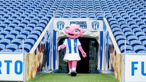 FC Porto apresenta nova mascote