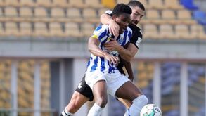 FC Porto B-Casa Pia, 1-1: Empate em jogo de fraca qualidade 