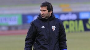 João Tralhão já não é treinador do Vilafranquense