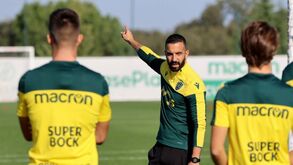 Plantel blinda Rúben Amorim: nova polémica fica à porta de Alcochete