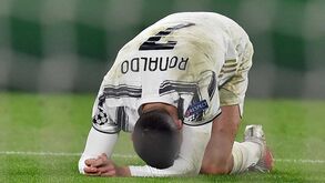 «Traída por Ronaldo»: Cristiano alvo de críticas após eliminação da Juventus