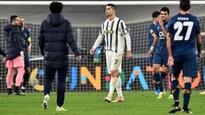 Imprensa italiana justifica eliminação da Juventus com árbitro e Cristiano Ronaldo