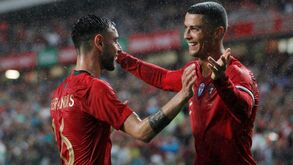Bruno Fernandes elogia FC Porto e defende Ronaldo: «Quando uma equipa perde...»