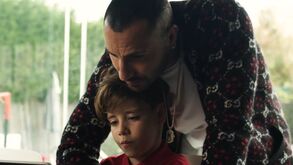 A homenagem da FPF aos professores com o filho de Ricardo Quaresma 