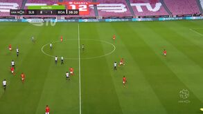 Polémica na 1.ª parte do Benfica-Boavista: Taarabt marcou mas golo foi anulado