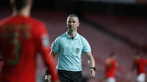 Golo de Taarabt foi bem anulado? Especialistas Record analisam lances polémicos do Benfica-Boavista