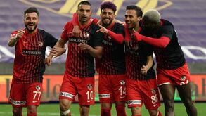 Gaziantep, de Sá Pinto, regressa às vitórias frente ao 'aflito' Denizlispor