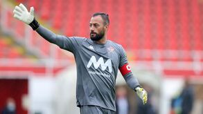 Leixões oficializa saída de Beto