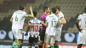 Jurista defende que amarelo a João Palhinha foi anulado: «Volta a ter quatro cartões»