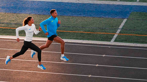 Carbon X2 e Rocket X: a dupla aposta da Hoka One One na fibra de carbono