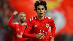 João Félix: «Antes do jogo com o Eintracht ouvi no balneário do Benfica comentários que não gostei»
