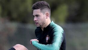 Fernando Santos confirma: Raphaël Guerreiro dispensado da Seleção
