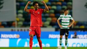 Lucas Mineiro jogou mal frente ao Grémio… e isso salvou-lhe a vida