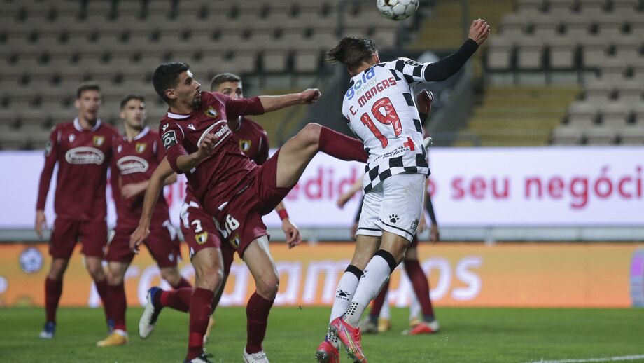 Boavista-Famalicão, 3-0: Bálsamo de xadrez escapa ao abismo