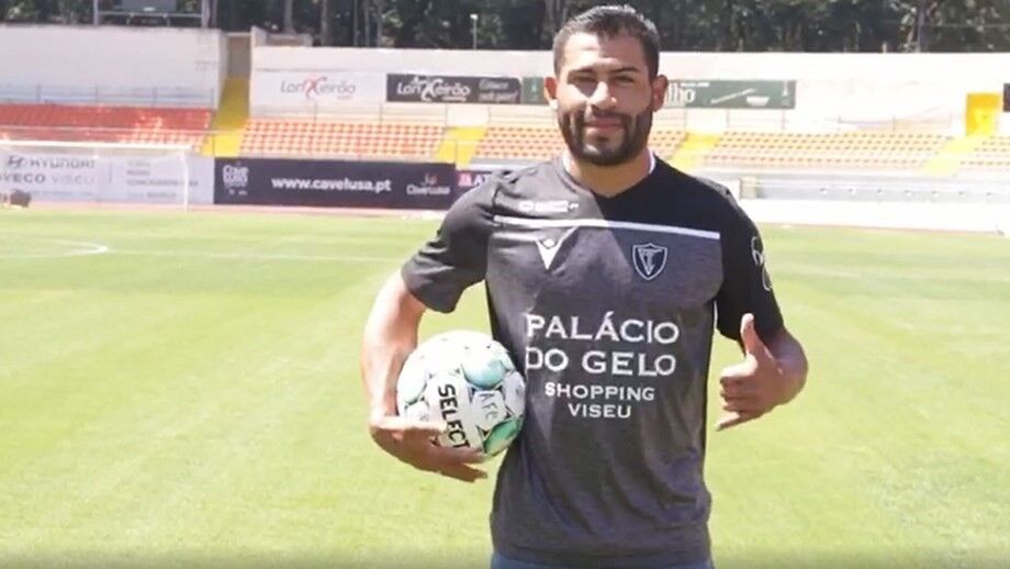 Cova da Piedade-Ac. Viseu, 0-2: Equipa da casa acaba reduzida a nove elementos