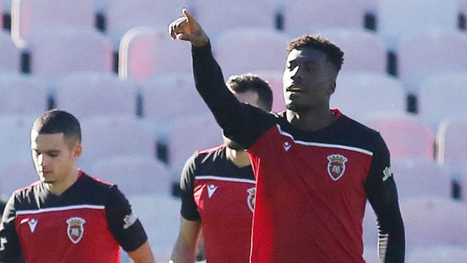 Arouca-Penafiel, 0-1: Golo de Ronaldo Tavares carimba a vitória duriense