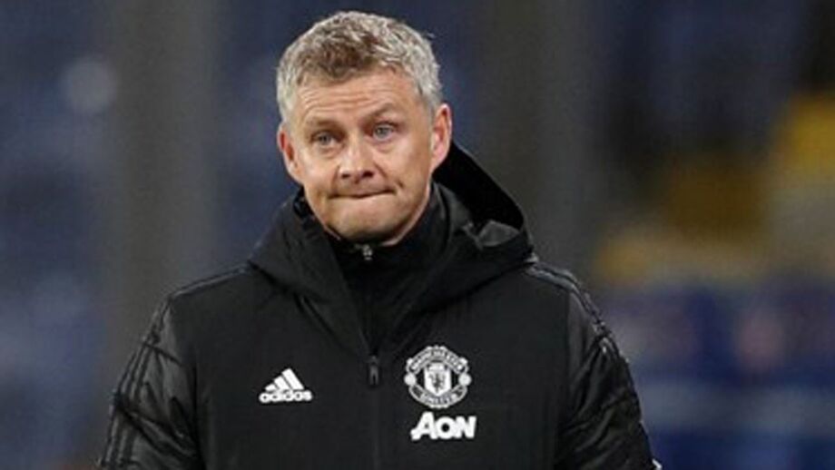 Solskjaer 'atira-se' a Mourinho: «Ganhar taças é só para alimentar o ego do treinador»