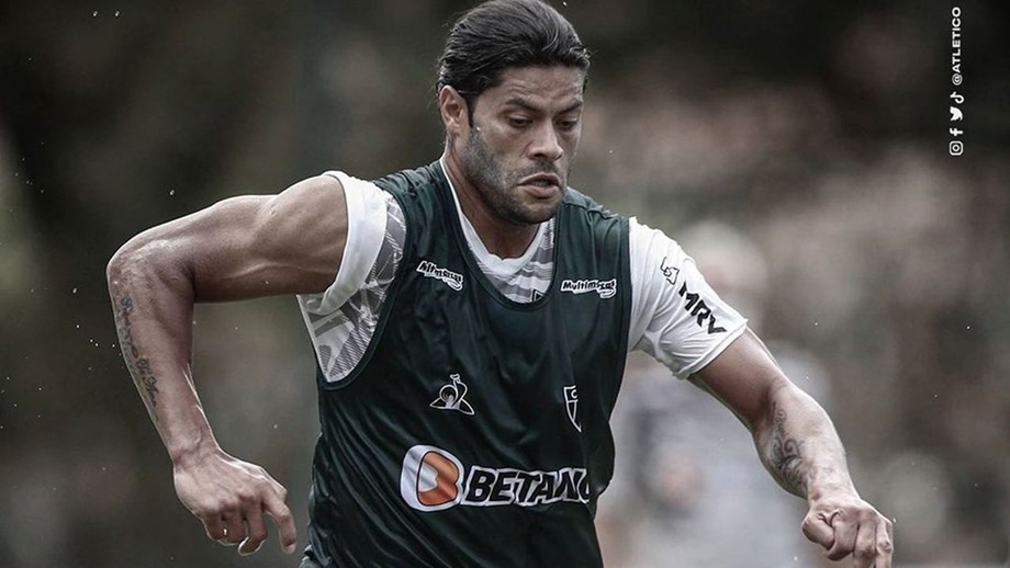 Hulk emagrece SEIS QUILOS em um jogo! 😱 #futebol #sportsnews