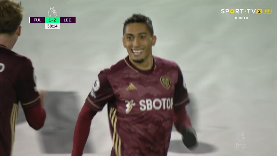 Raphinha marcou o golo que valeu ao Leeds United o triunfo na visita ao Fulham