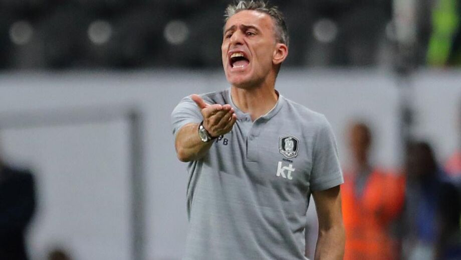 Coreia de Sul, de Paulo Bento, derrotada pelo Japão em jogo particular