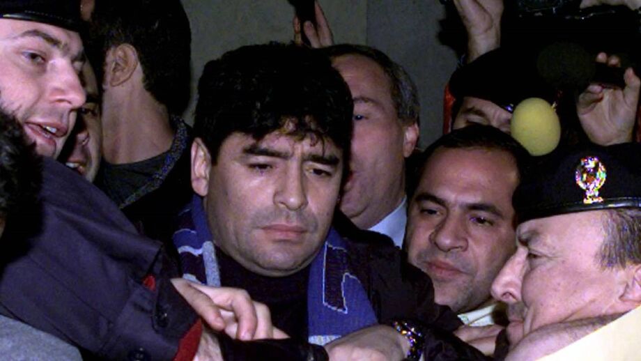 Quando Diego Maradona entrou na teia do doping