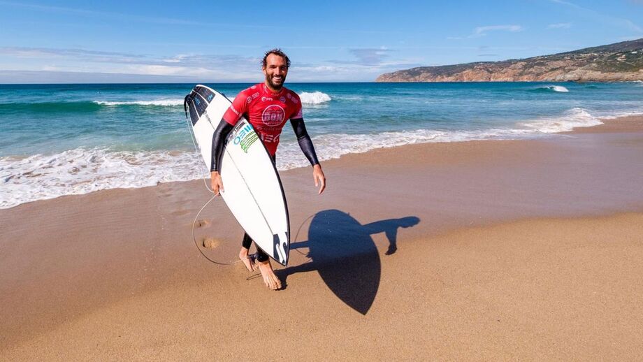 Frederico Morais pronto para regresso do circuito mundial de surf na Austrália