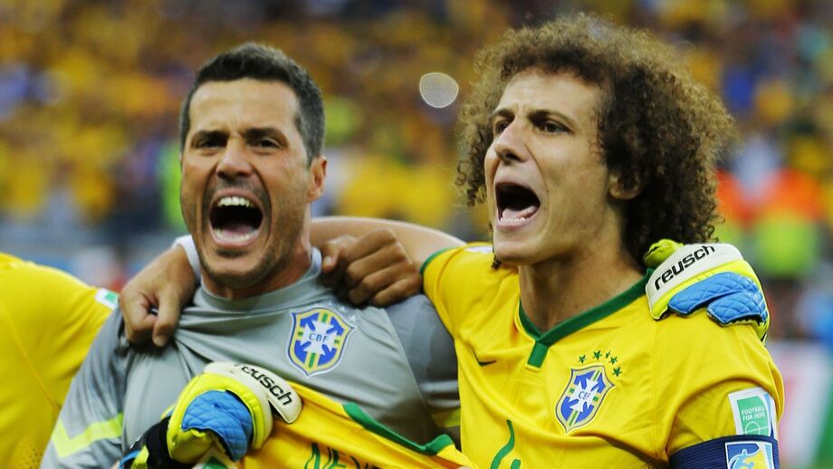 A 'última' missão de Júlio César como empresário: «Trazer o David Luiz para o Benfica...»
