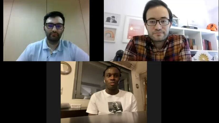 Conversa com o extremo do Olympiacos sobre a carreira no futebol