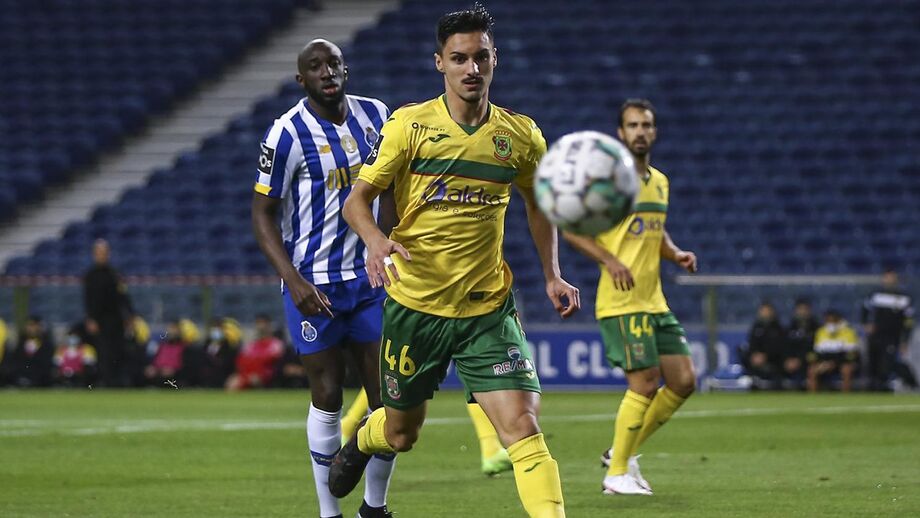 Stephen Eustáquio em evidência