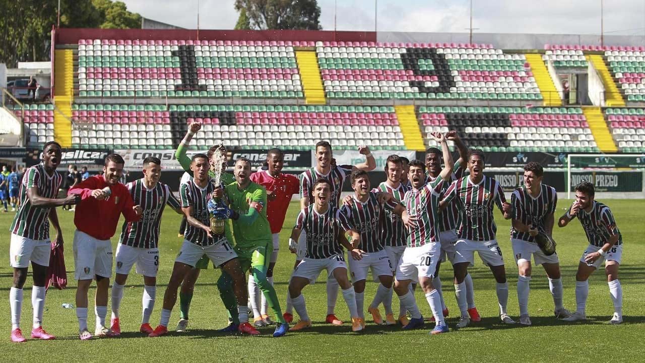 Estrela Da Amadora Trofense E Torreense Na Fase De Subida A Liga Sabseg Campeonato De Portugal Jornal Record