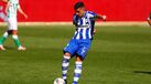 Battaglia é titular no Alavés, mas o clube basco pode descer de divisão e não tem 5 milhões de euros para investir no médio argentino