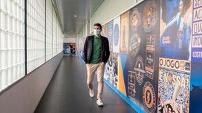 Casillas, um copo de vinho e as 
