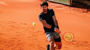 Gastão Elias e Tiago Cação nos quartos de final do Challenger de Oeiras