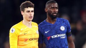 Tensão no treino do Chelsea: Rudiger foi tomar banho mais cedo após briga com Kepa
