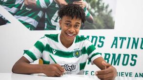 Sporting assina contrato de formação com atacante de 14 anos