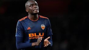 Arquivamento da LaLiga não convence Valencia: clube reitera apoio a Diakhaby 