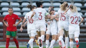 Seleção Nacional perde no Restelo com a Rússia e complica apuramento para o Euro'2022