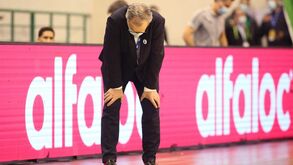 Carlos Lisboa critica jogadores do Benfica: «Pensaram que o jogo já estava ganho…»