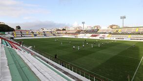 Estrela da Amadora falha compra do Estádio José Gomes