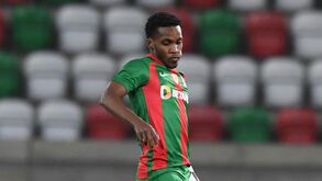 Marítimo sem Milson mas com ‘reforços’ para a deslocação ao Belenenses SAD