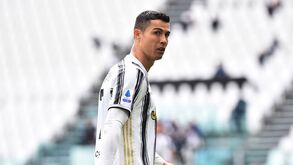 Pirlo lamenta ausência de Cristiano Ronaldo frente à Atalanta: «É o nosso 'matador'»