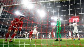 Quanto ganha um clube por participar na Superliga Europeia e as diferenças para a Champions